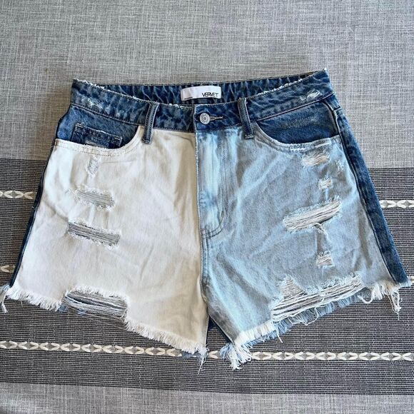 Vervet High Rise Jean Shorts Size Medium - Picture 6 of 9